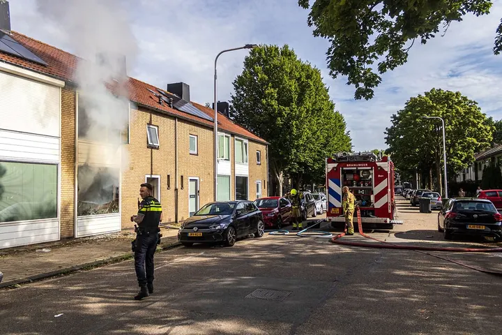 Rook boven de wijk